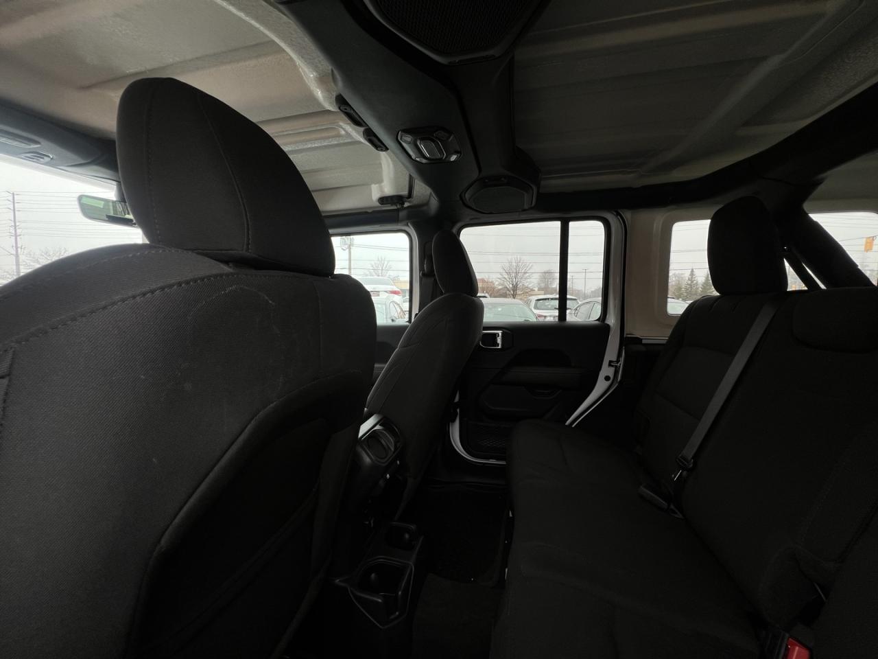 2023 Jeep Wrangler Unlimited Sahara 4X4   Htd Steering   Navi Photo