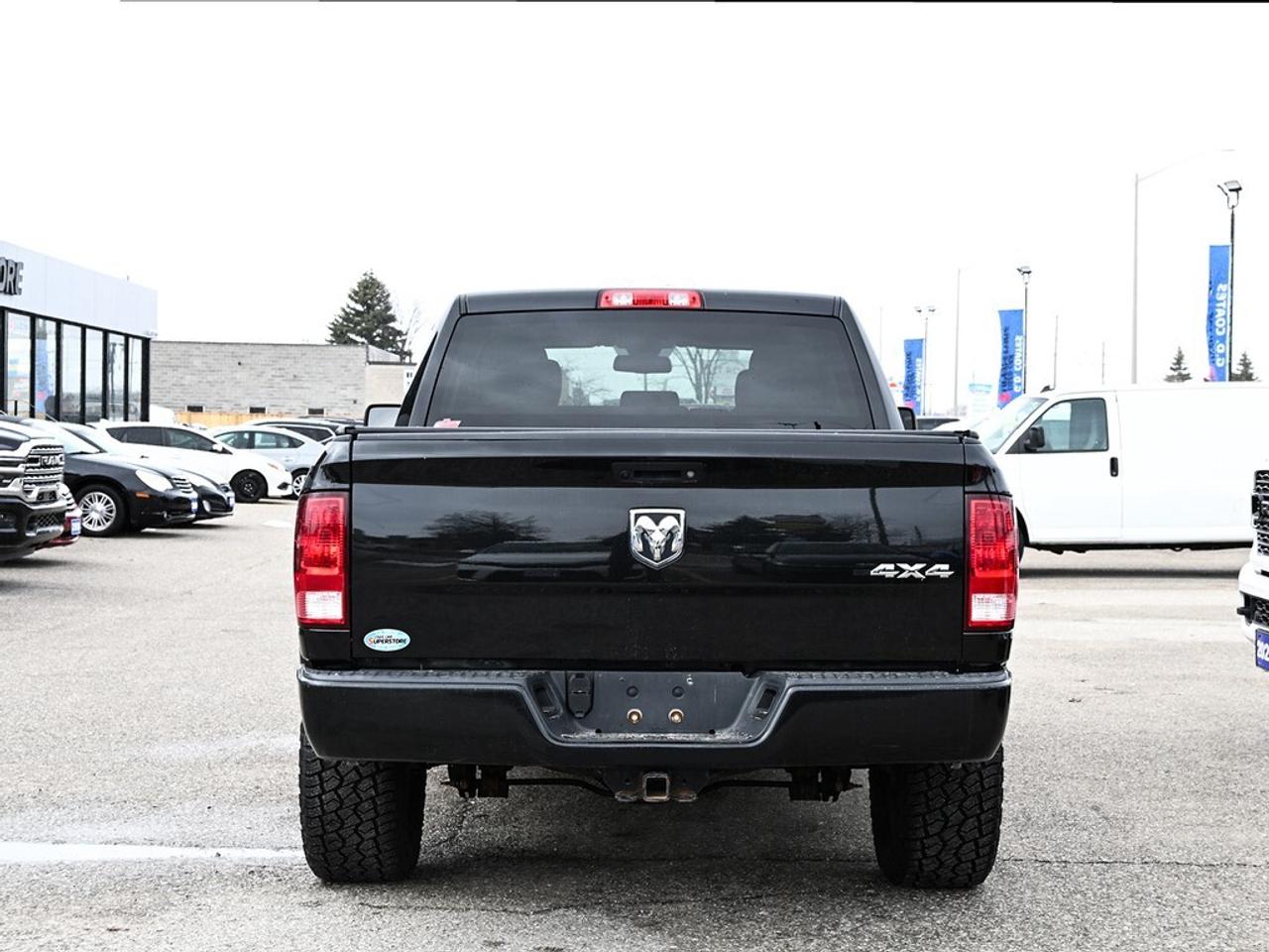 2017 RAM 1500 ST Crew Cab 4x4 ~Bluetooth ~Tonneau ~Backup Camera Photo
