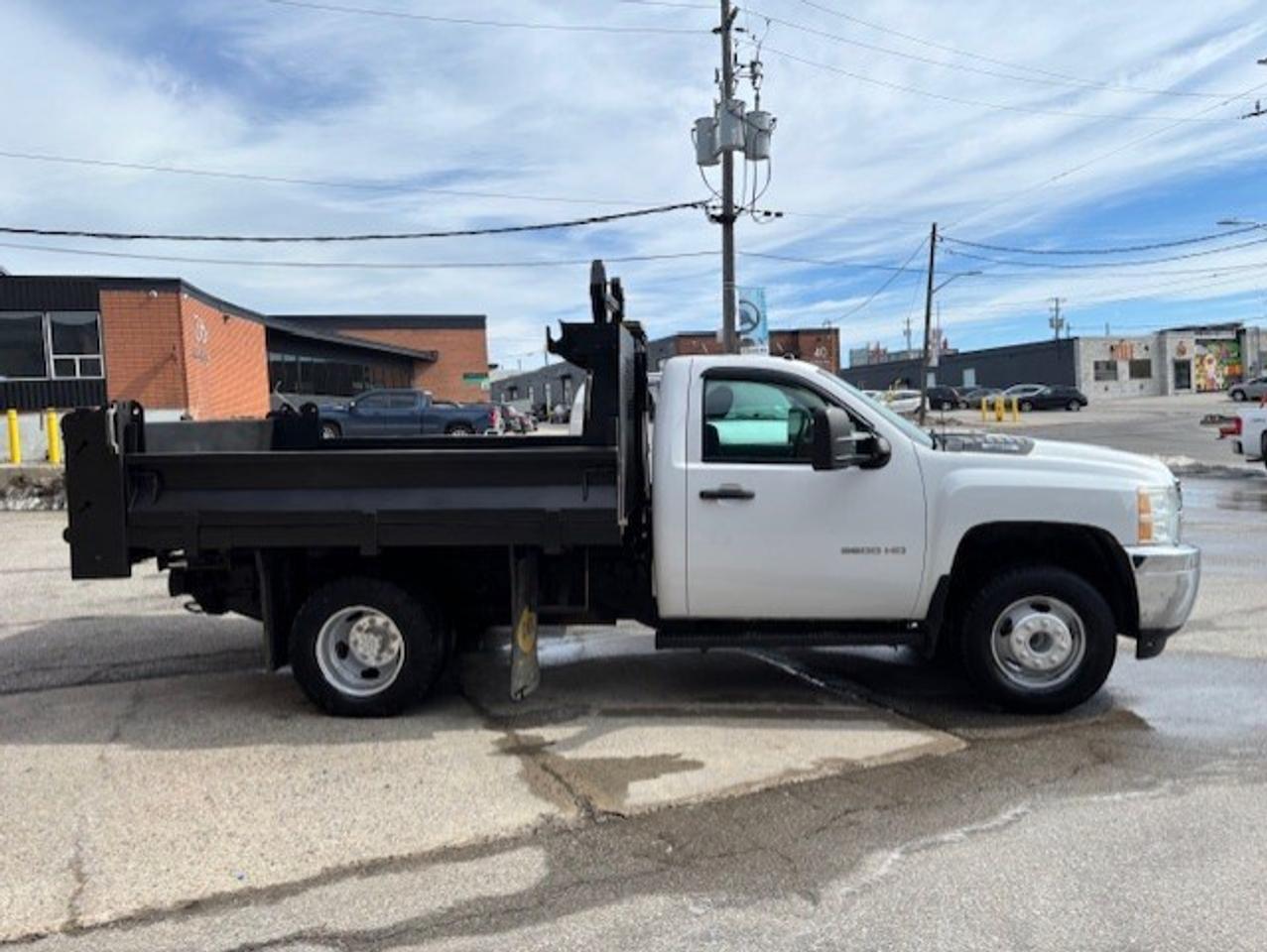 2012 Chevrolet Silverado 3500HD REGULAR CAB 9.5 FOOT DEL DUMP BOX-NEW TIRES-BRAKES Photo