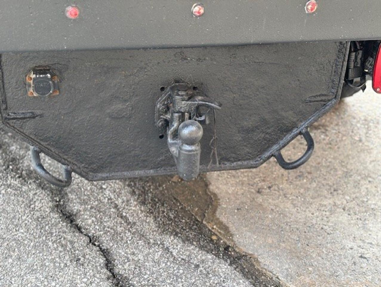 2012 Chevrolet Silverado 3500HD REGULAR CAB 9.5 FOOT DEL DUMP BOX-NEW TIRES-BRAKES Photo