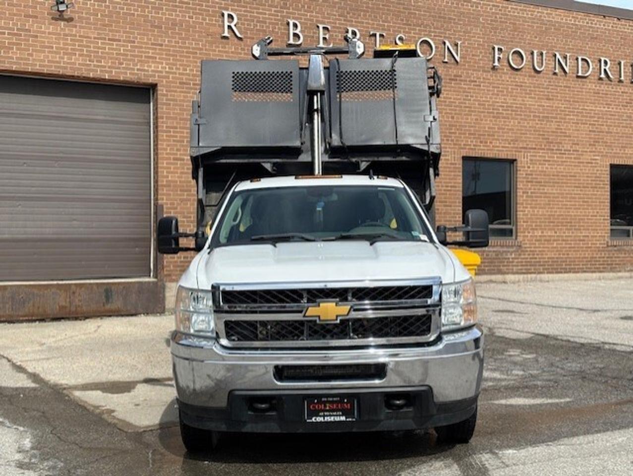 2012 Chevrolet Silverado 3500HD REGULAR CAB 9.5 FOOT DEL DUMP BOX-NEW TIRES-BRAKES Photo