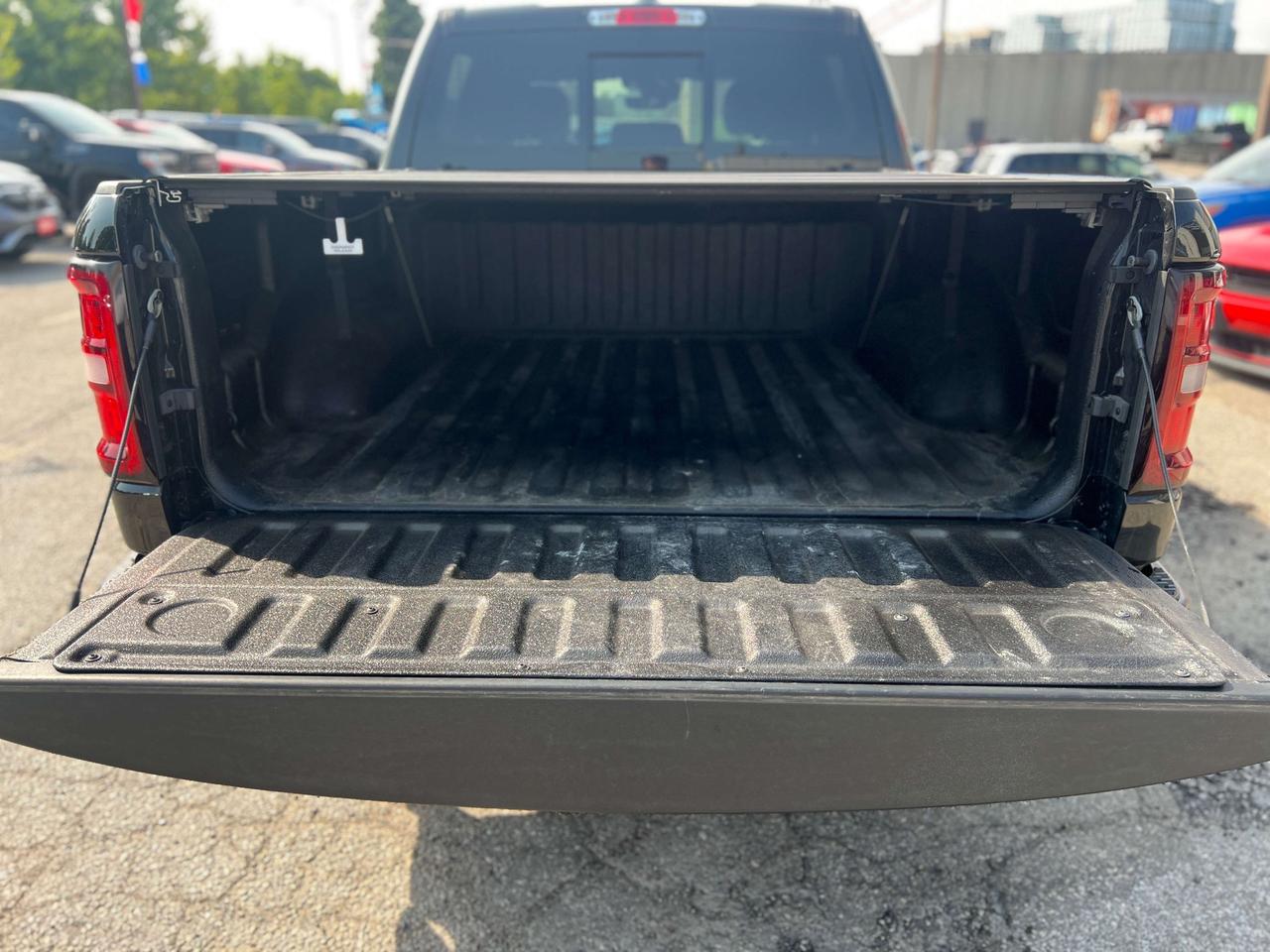 2025 RAM 1500 Sport 4x4 w/12" NAV, Alpine, 360 Camera, 22"Wheels Photo