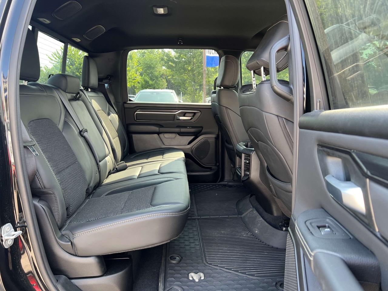2025 RAM 1500 Sport 4x4 w/12" NAV, Alpine, 360 Camera, 22"Wheels Photo