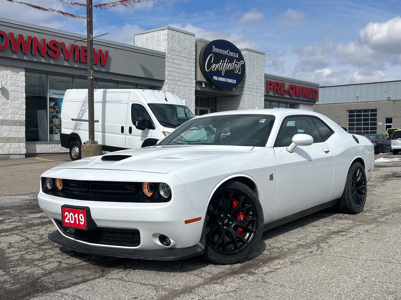 2019 Dodge Challenger Scat Pack 392 w/Dynamics Pkg, Plus Group, Sunroof Photo0