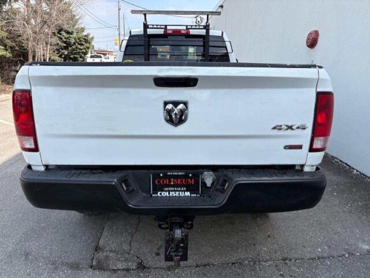 2016 RAM 3500 4WD 6.7L CUMMINS DIESEL-CREW CAB-LONG BOX-ONLY 74K Photo3