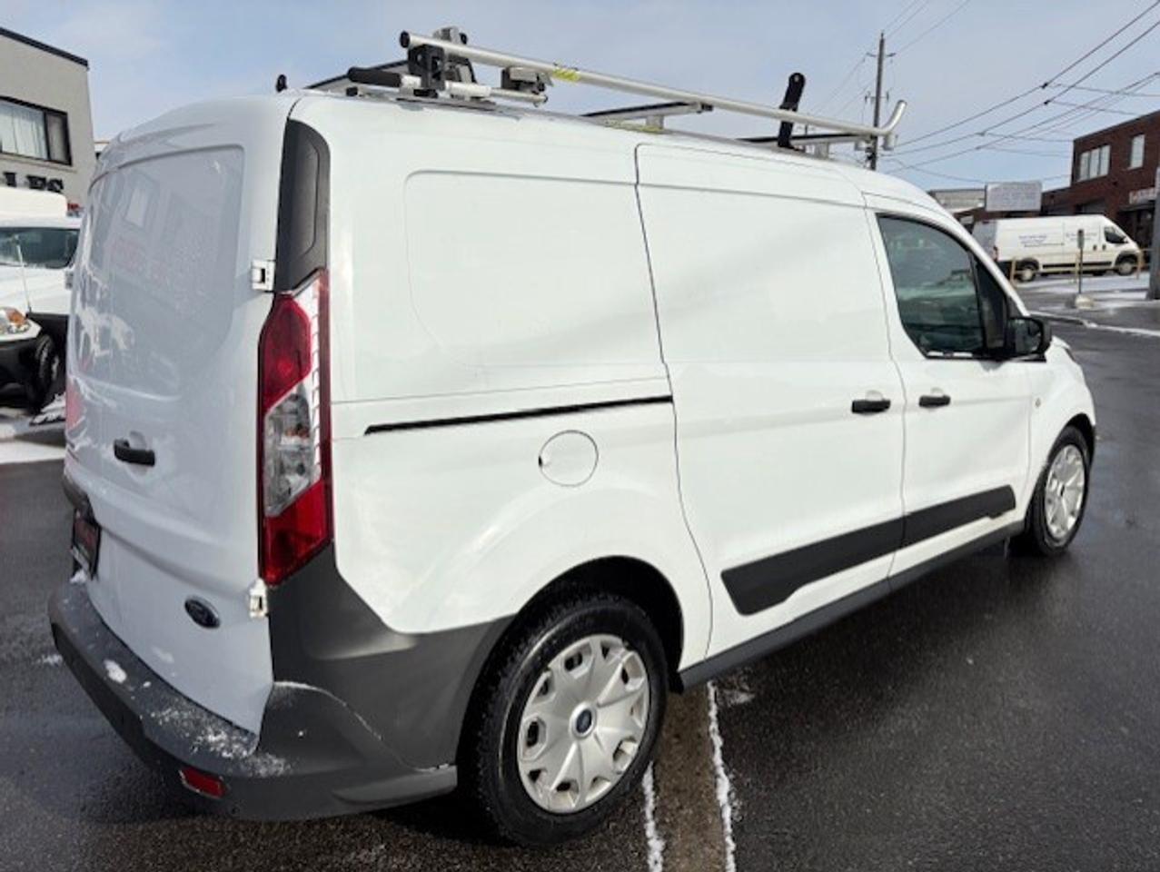2018 Ford Transit Connect XL NO WINDOWS-SHELVES-DIVIDER-CAMERA-LADDER RACKS Photo