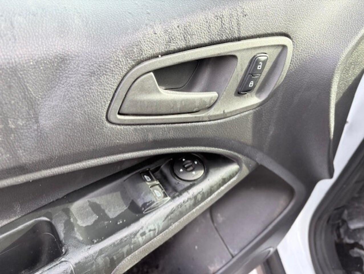 2018 Ford Transit Connect XL NO WINDOWS-SHELVES-DIVIDER-CAMERA-LADDER RACKS Photo