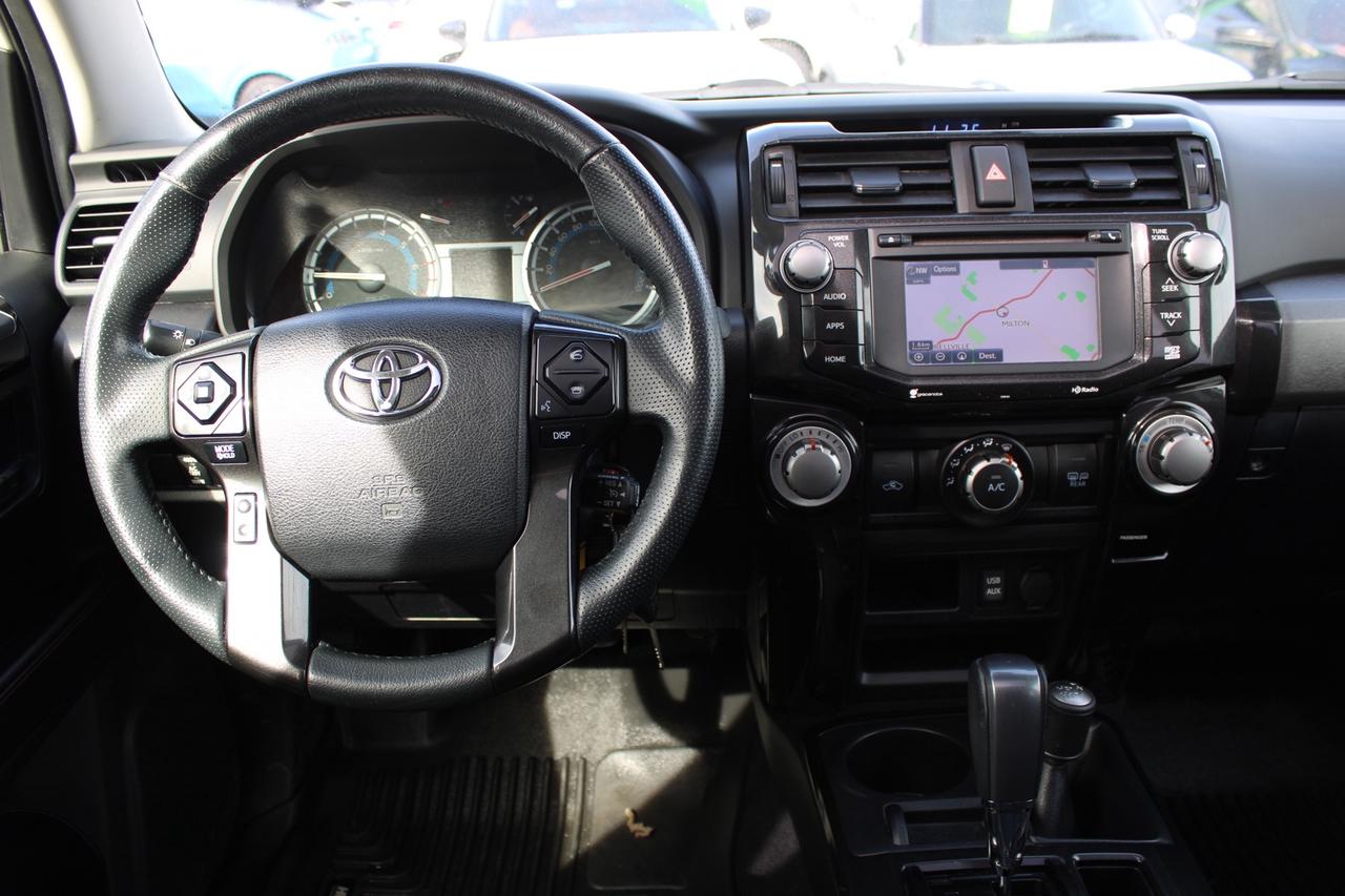 2016 Toyota 4Runner SR5 4WD SAFETY INCLUDED Photo