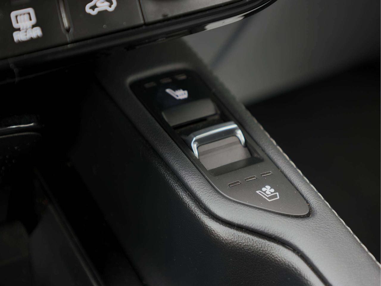 2023 Kia Telluride SX AWD   Blindview Monitor   Cooled Seat Photo
