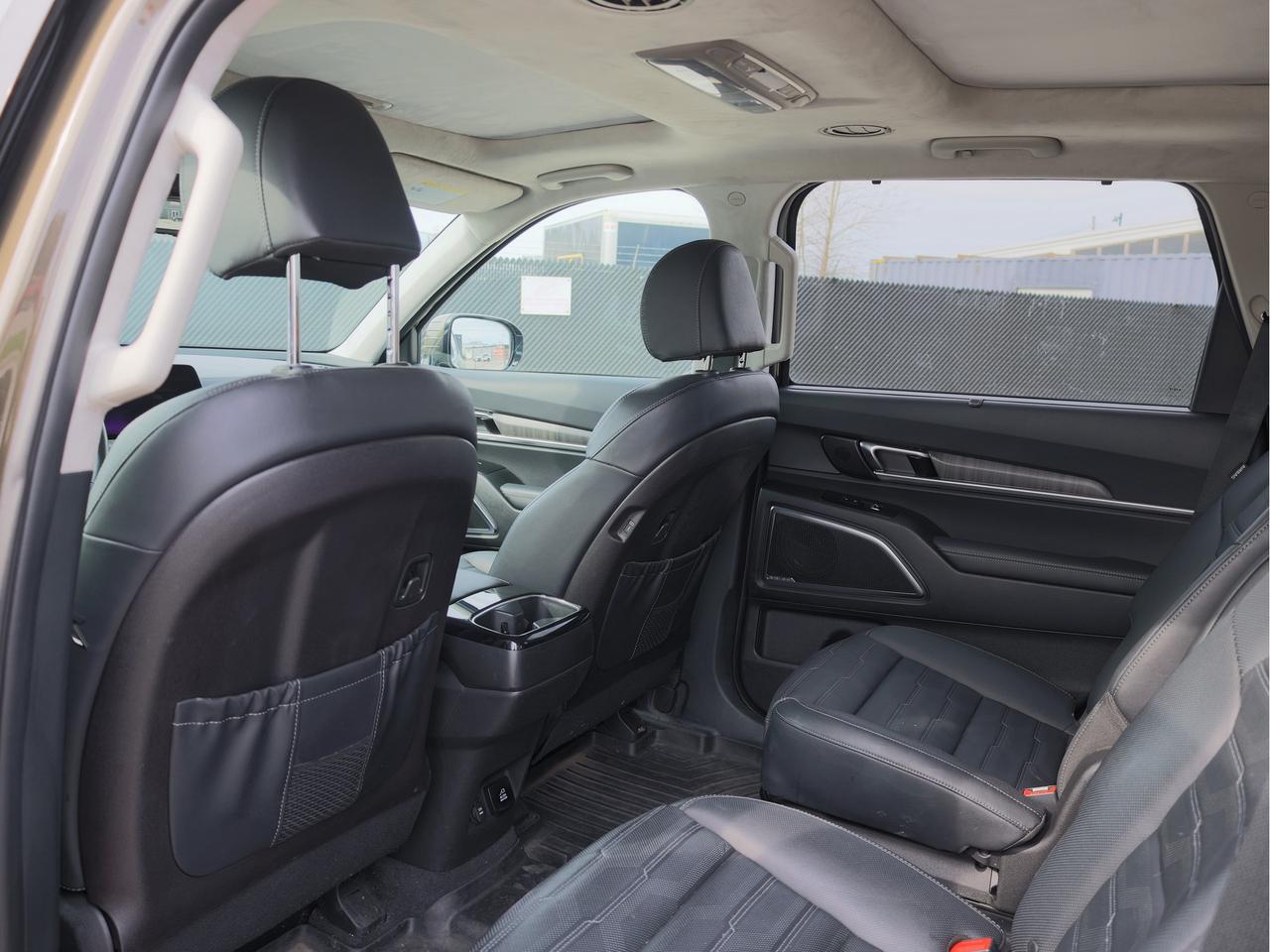 2023 Kia Telluride SX Limited   HUD   Nappa Leather   FDM Photo