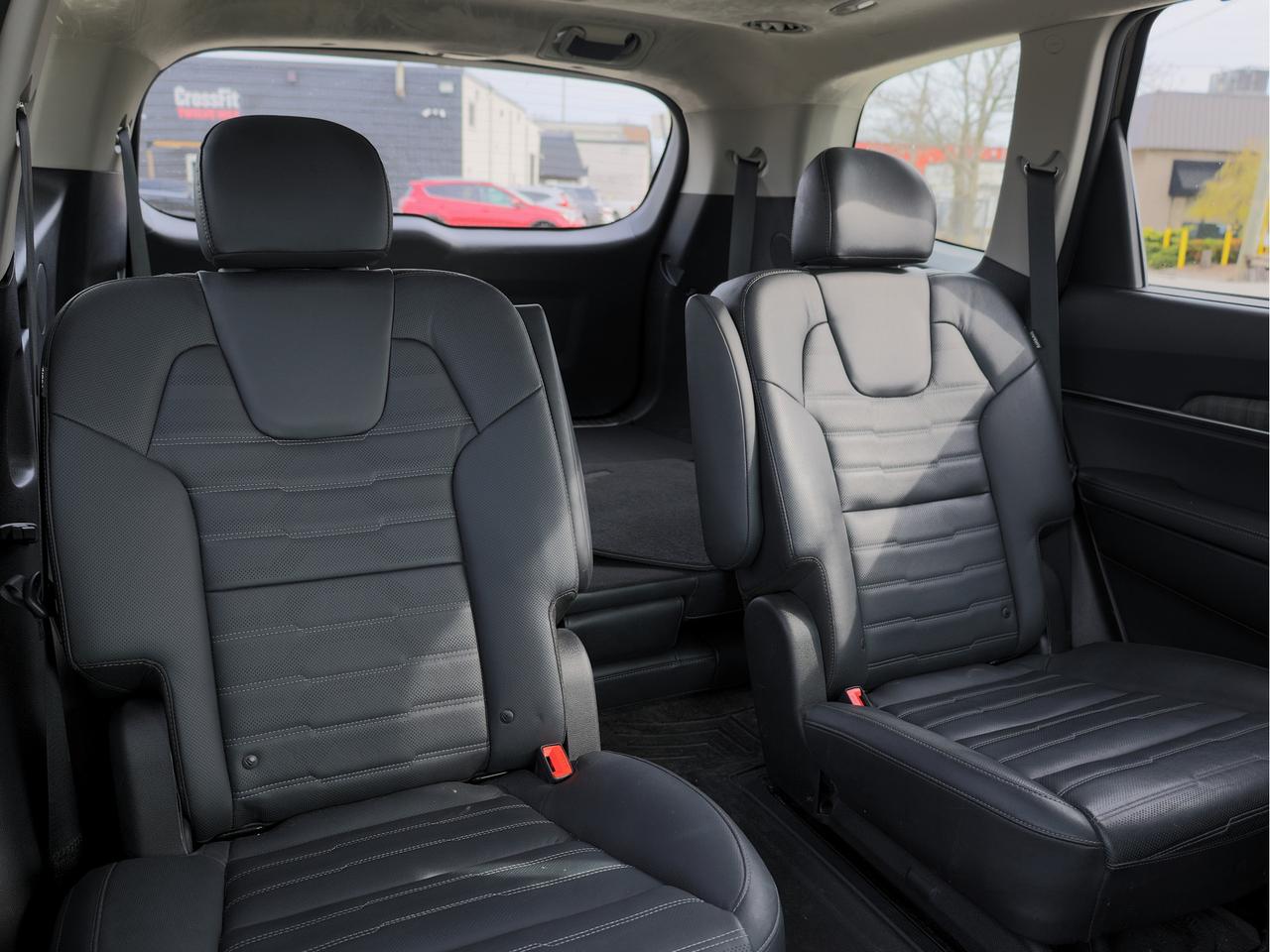 2023 Kia Telluride SX Limited   HUD   Nappa Leather   FDM Photo