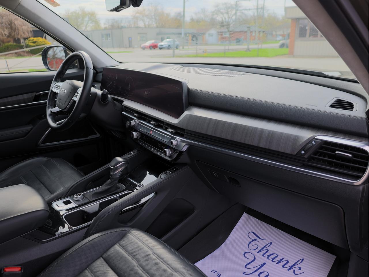 2023 Kia Telluride SX Limited   HUD   Nappa Leather   FDM Photo