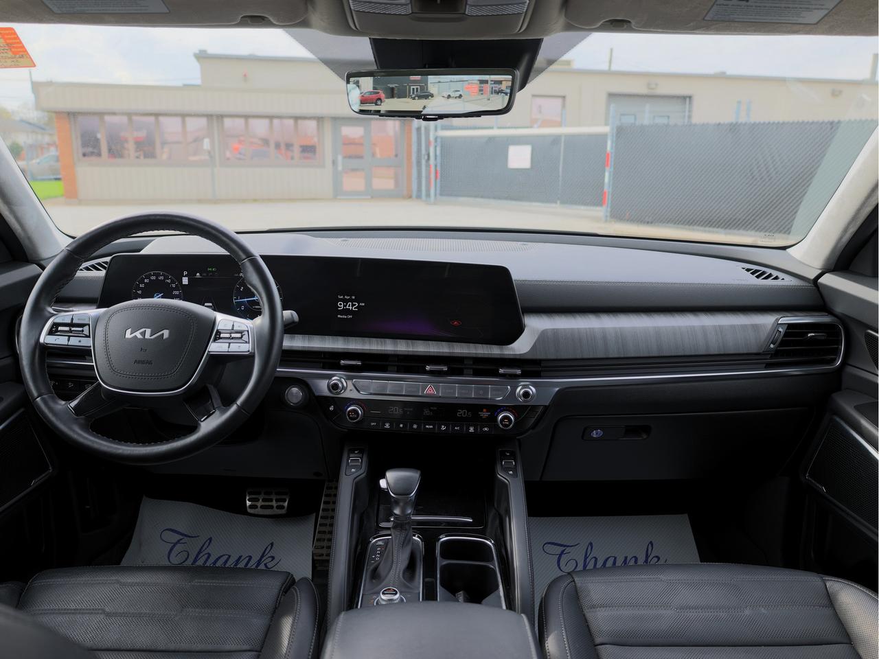 2023 Kia Telluride SX Limited   HUD   Nappa Leather   FDM Photo