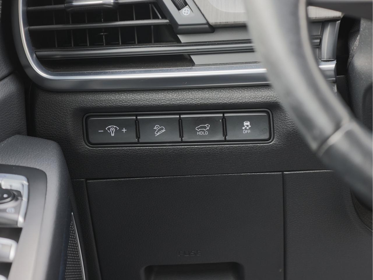 2023 Kia Telluride SX Limited   HUD   Nappa Leather   FDM Photo