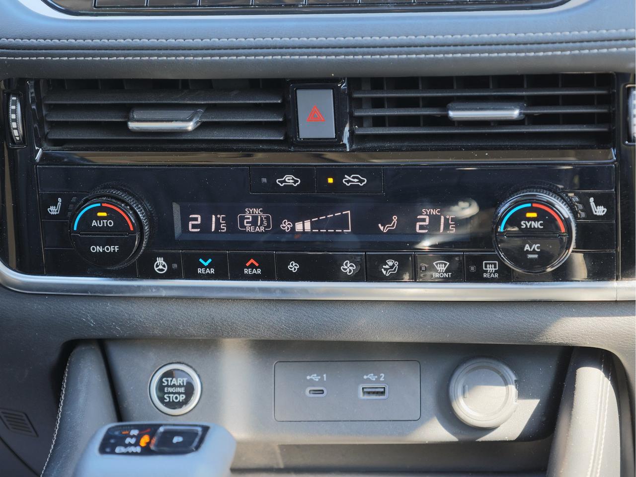 2023 Nissan Rogue Platinum   Quilted Leather   Premium Sound   HUD Photo