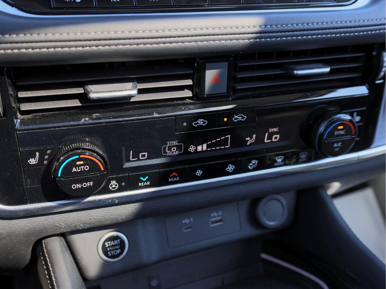 2023 Nissan Rogue Platinum   Quilted Leather   Premium Sound   HUD Photo