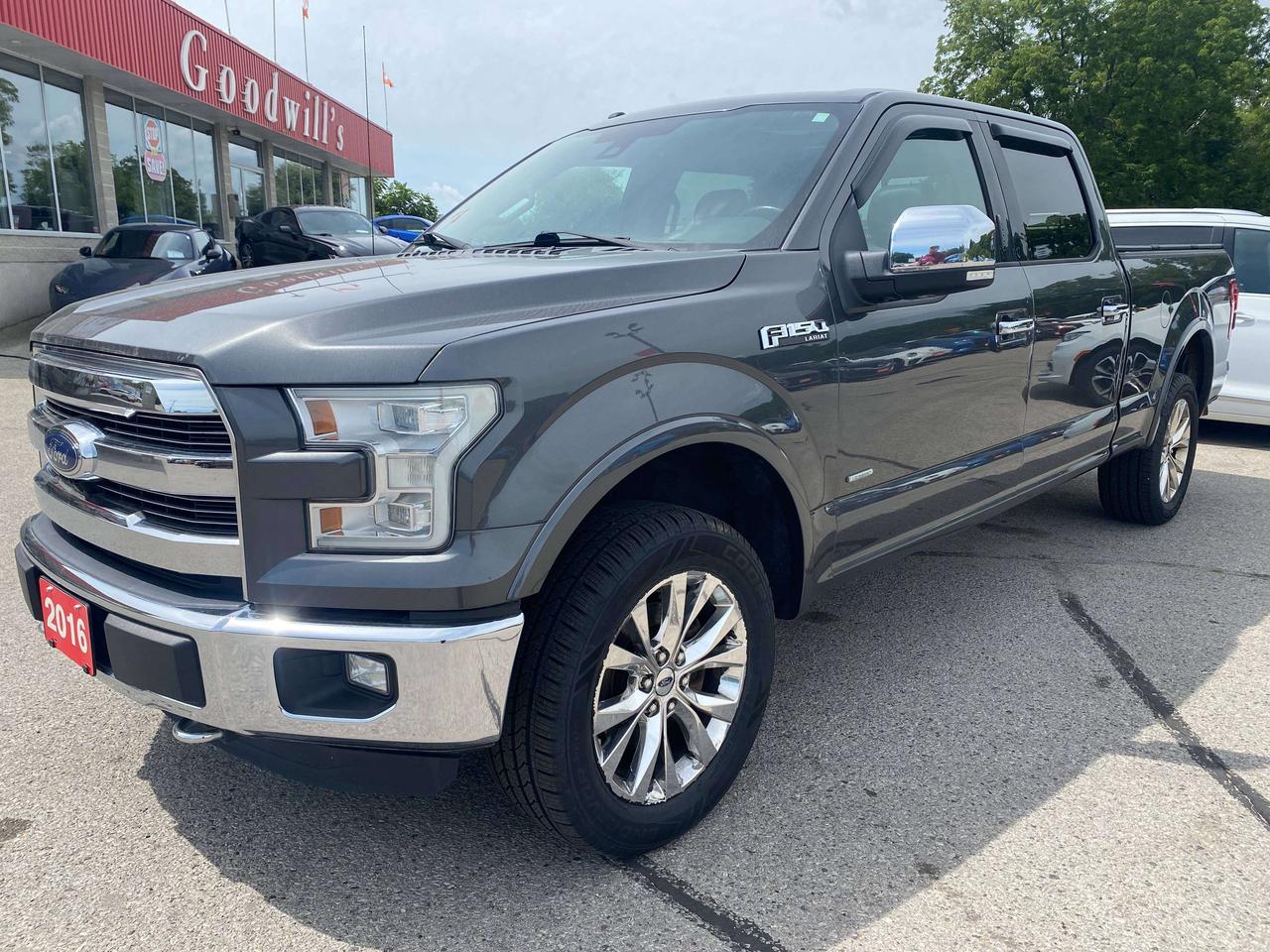 2016 Ford F-150 LARIAT, CLEAN CARFAX, HEATED/ COOLED LEATHER SEATS Photo