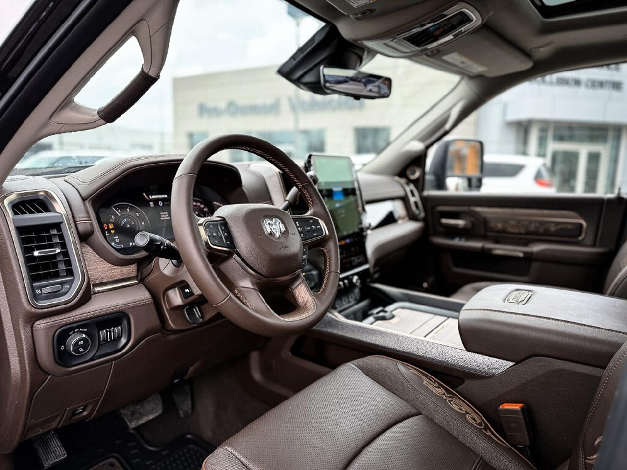 2025 RAM 2500 Limited   CREW   LONGHORN   LEVEL 1   TOW TECH PLU Photo