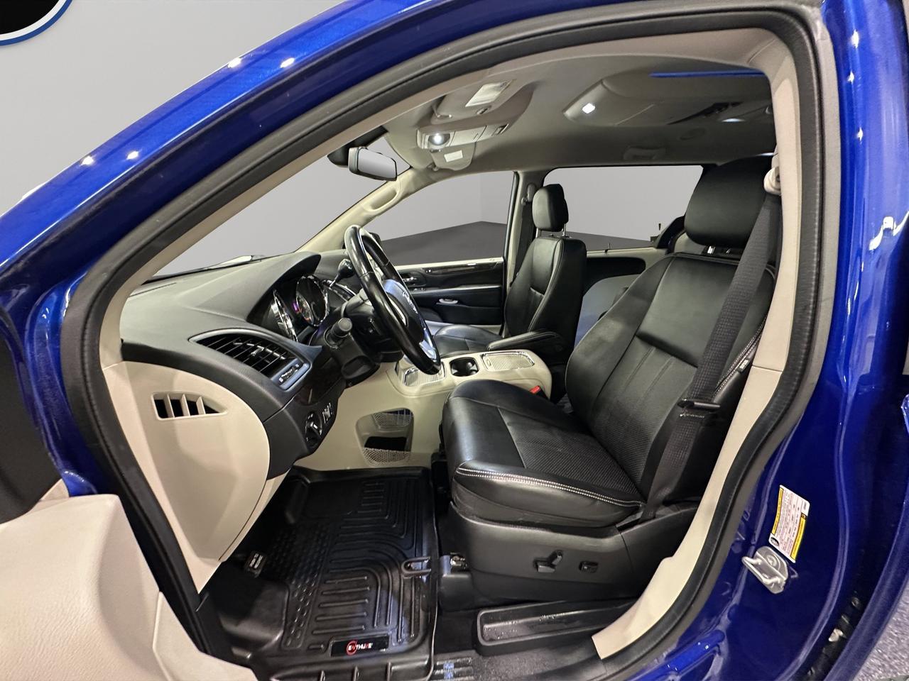 2020 Dodge Grand Caravan Crew | Reverse Cam | Heated Seats Photo