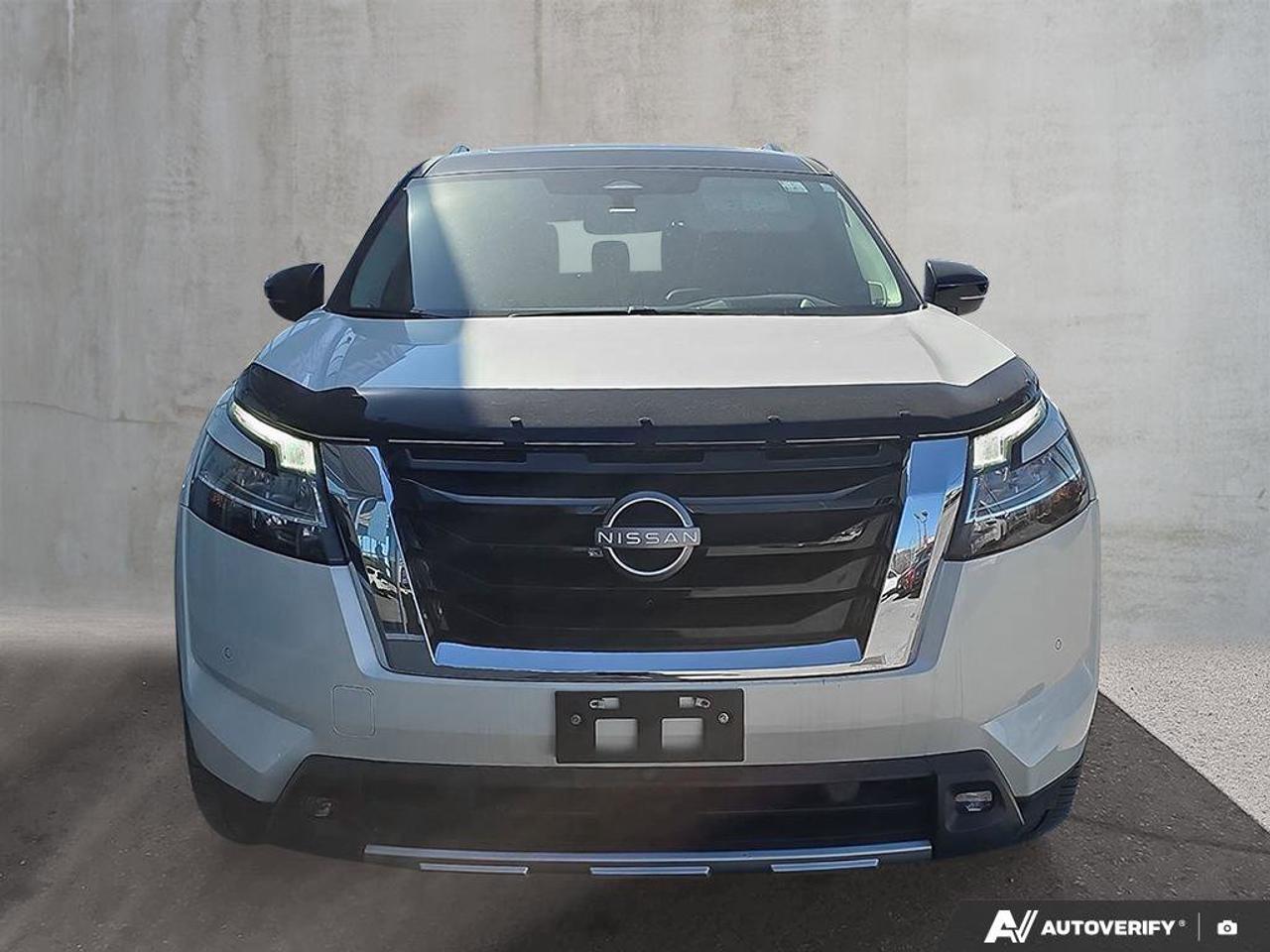 2022 Nissan Pathfinder Platinum | Wireless Apple Car Play | 3 Row Seating | Photo