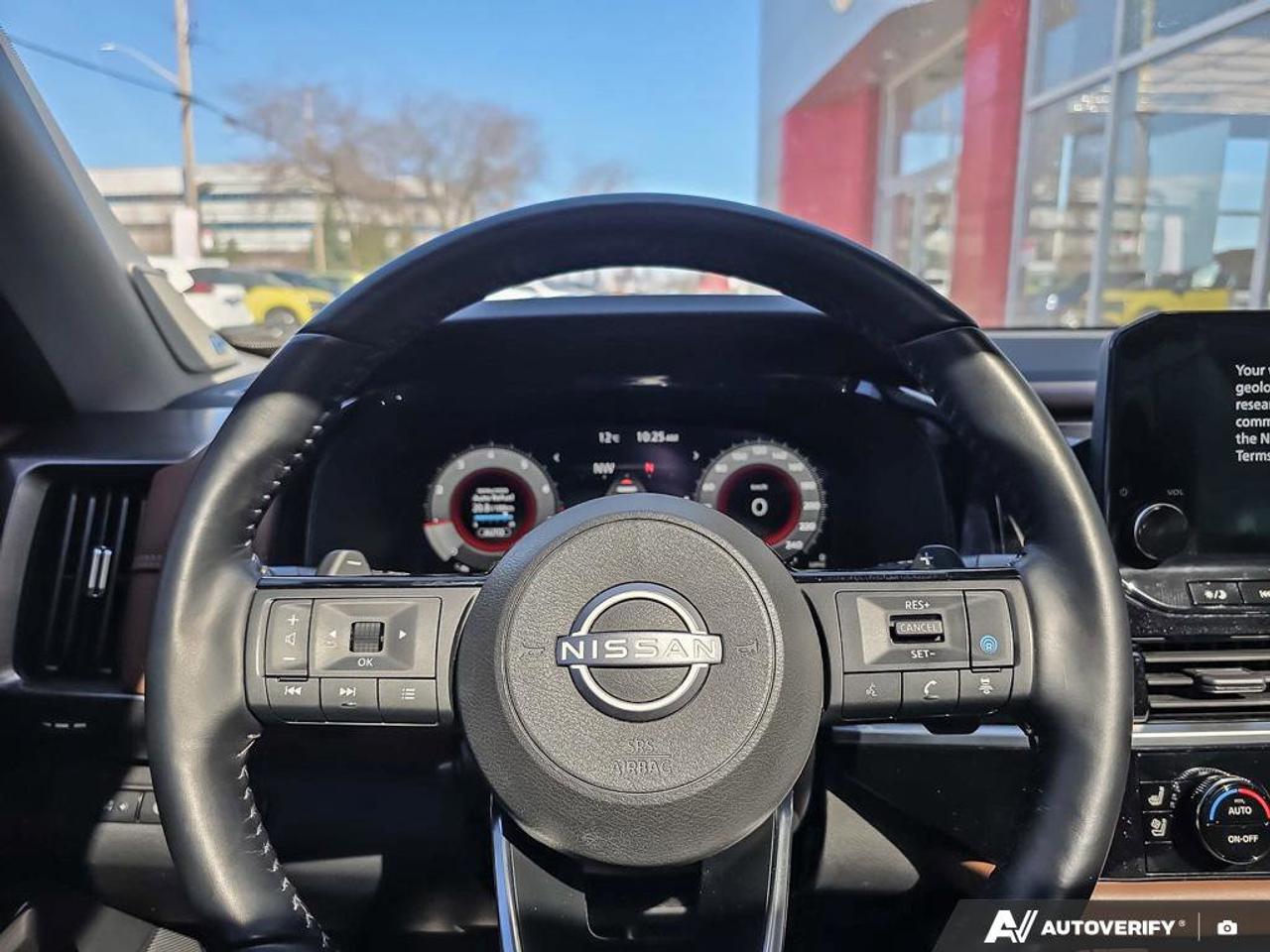 2022 Nissan Pathfinder Platinum | Wireless Apple Car Play | 3 Row Seating | Photo