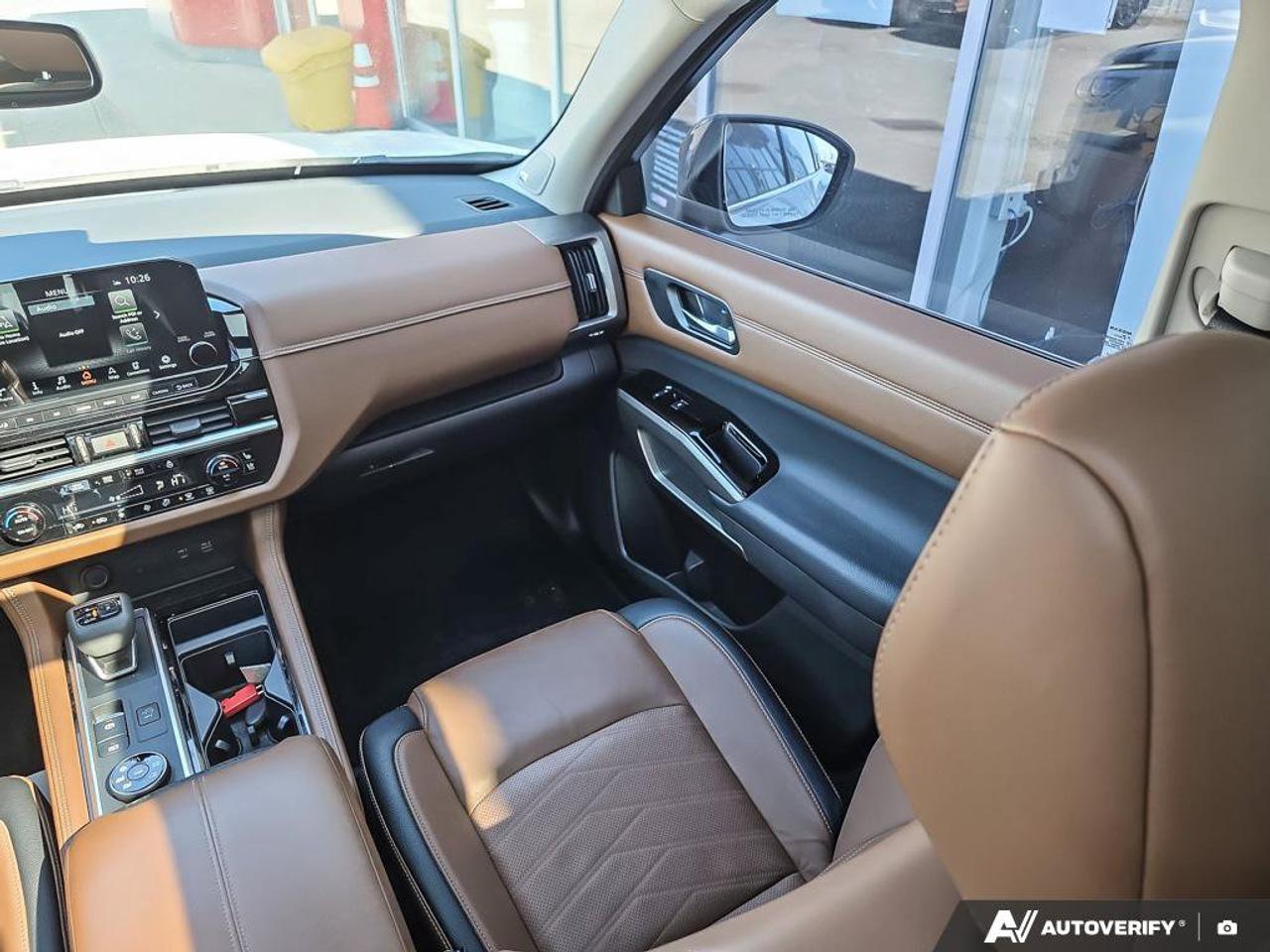 2022 Nissan Pathfinder Platinum | Wireless Apple Car Play | 3 Row Seating | Photo