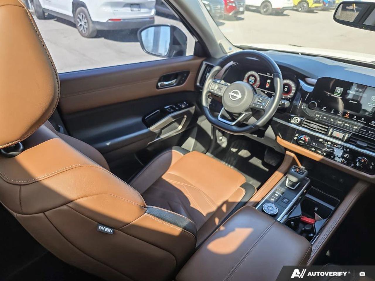 2022 Nissan Pathfinder Platinum | Wireless Apple Car Play | 3 Row Seating | Photo