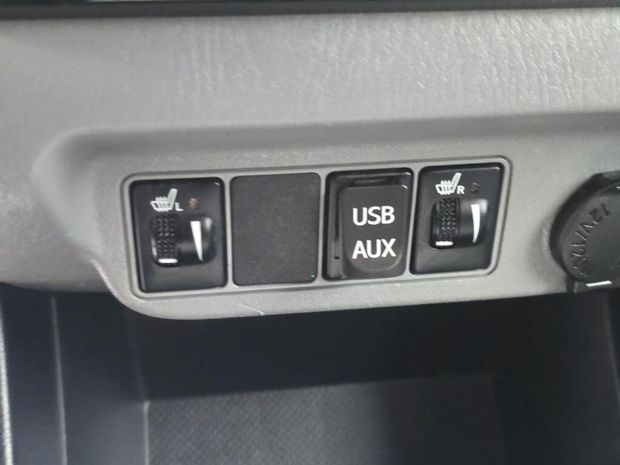 2013 Toyota Tacoma V6 4X4 Photo