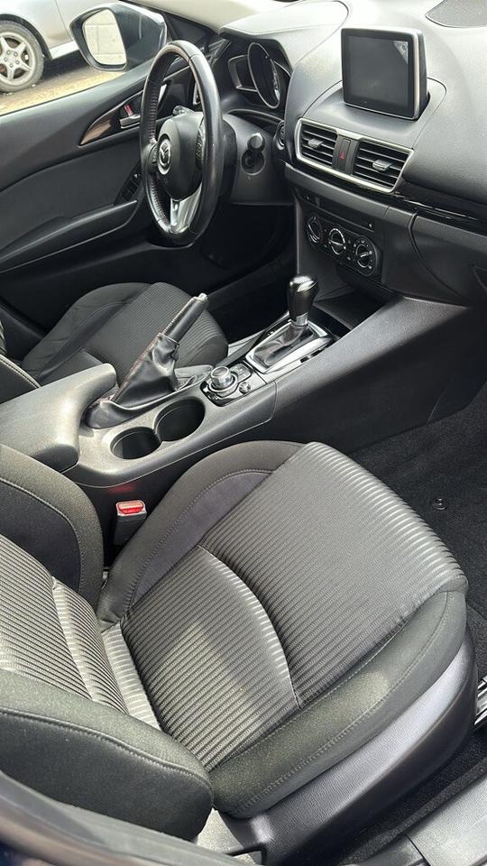 2014 Mazda MAZDA3 4dr Sedan  GS-SKY Photo