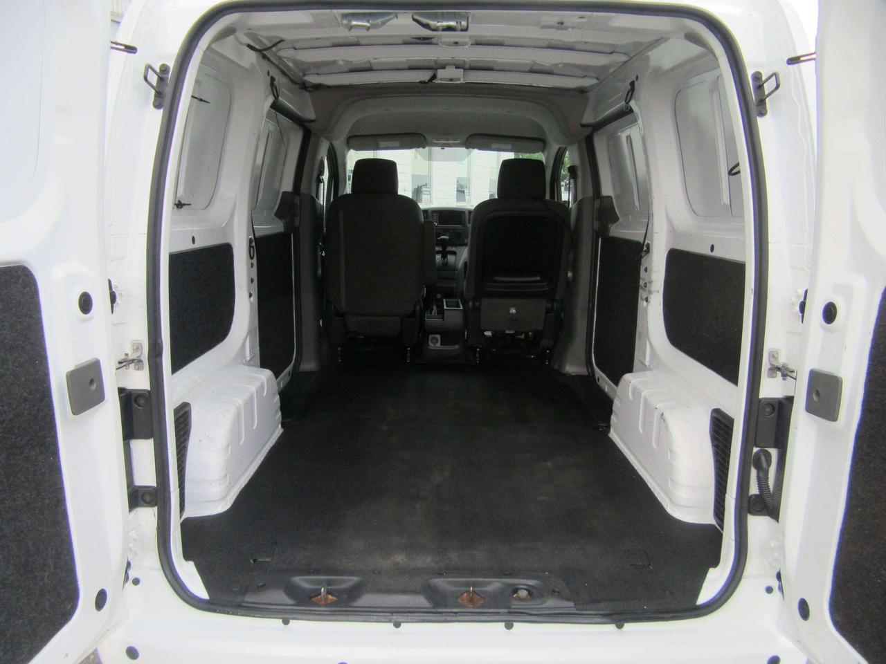 2021 Nissan NV200 Cargo Van Photo