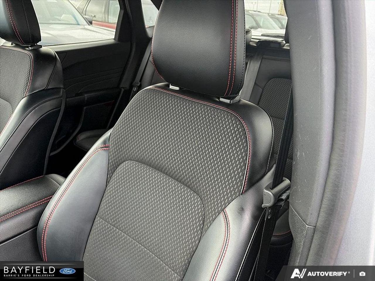 2024 Ford Escape ST-Line Photo