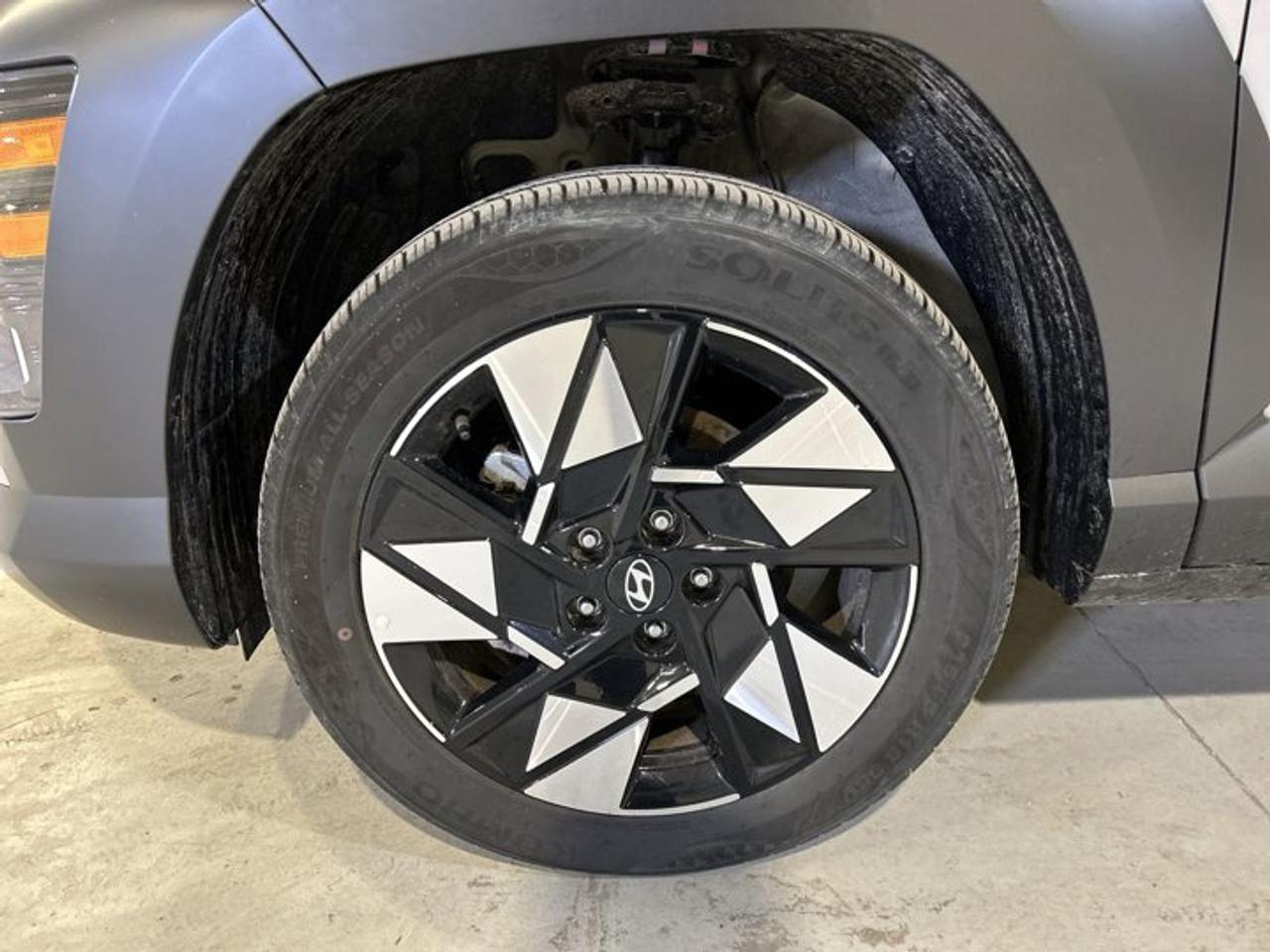 2025 Hyundai KONA Preferred AWD w/Trend Package | No accidents Photo