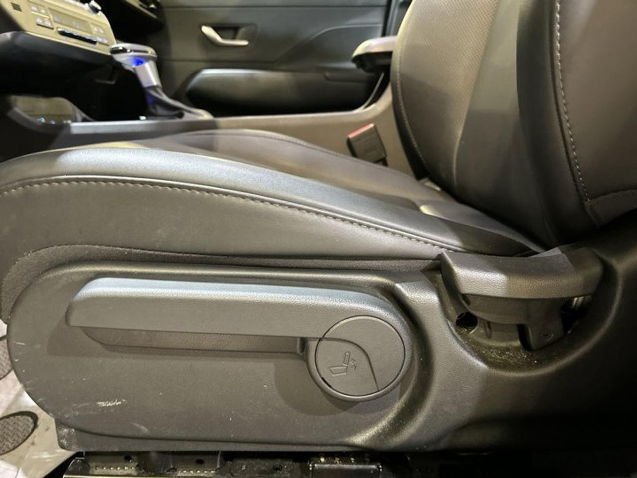 2025 Hyundai KONA Preferred AWD w/Trend Package | No accidents Photo