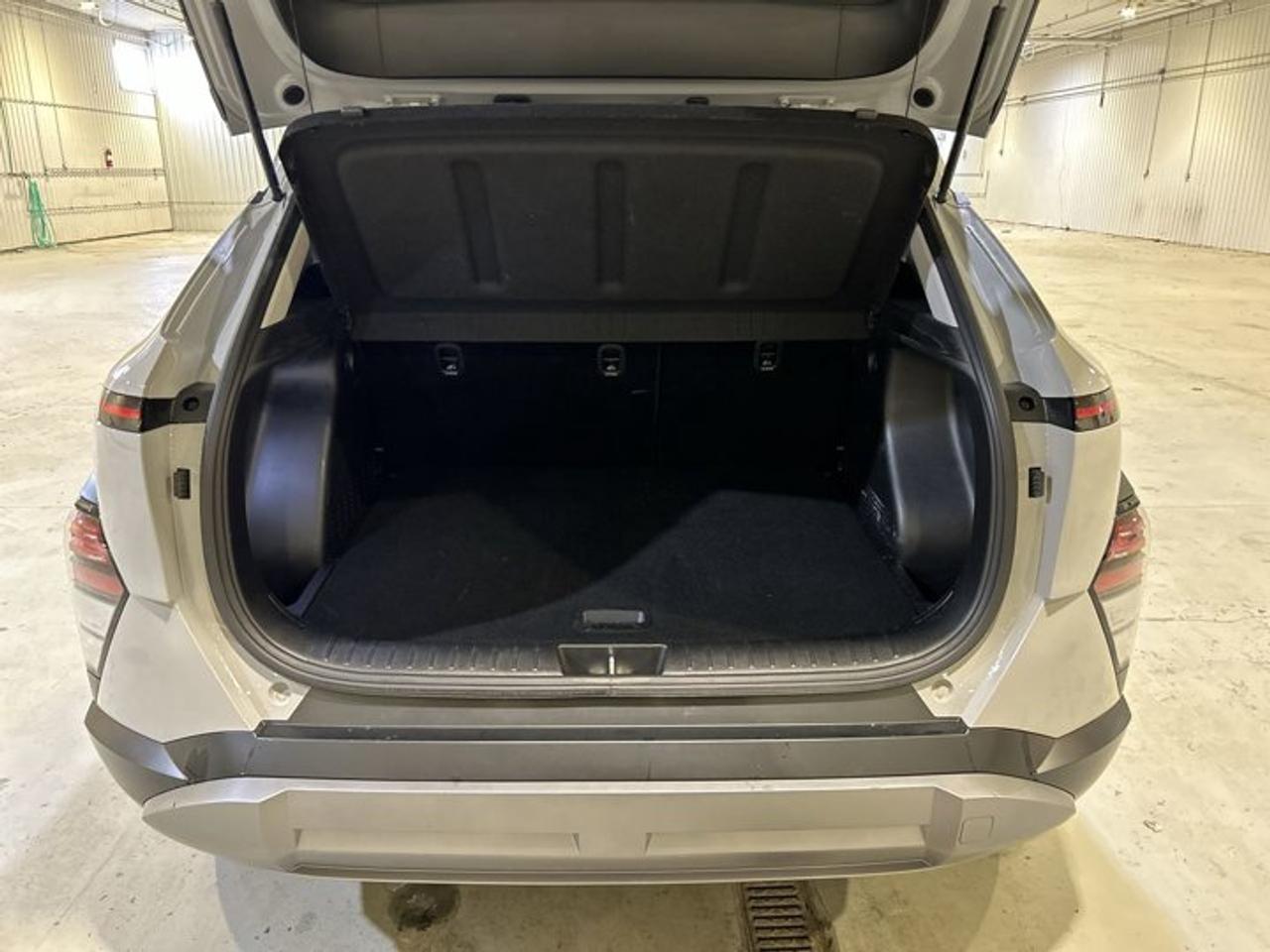 2025 Hyundai KONA Preferred AWD w/Trend Package | No accidents Photo