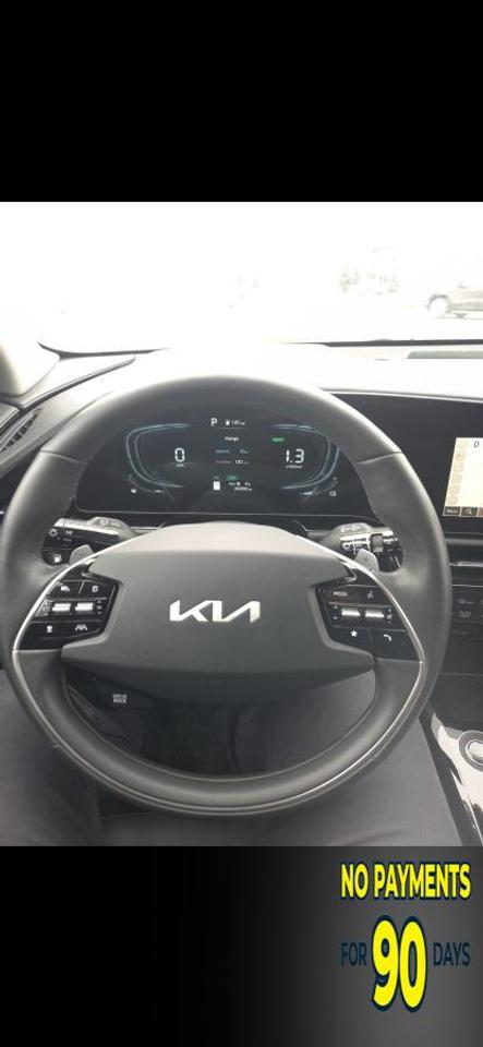 2024 Kia Niro PHEV EX Photo