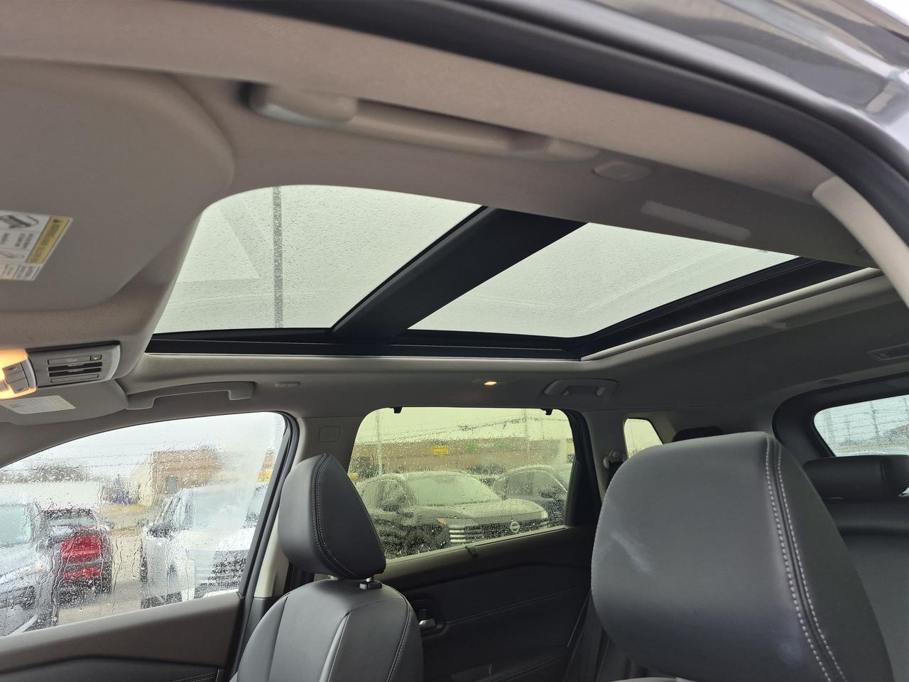 2023 Nissan Rogue SV MIDNIGHT LEATHER, POWER LIFTGATE Photo