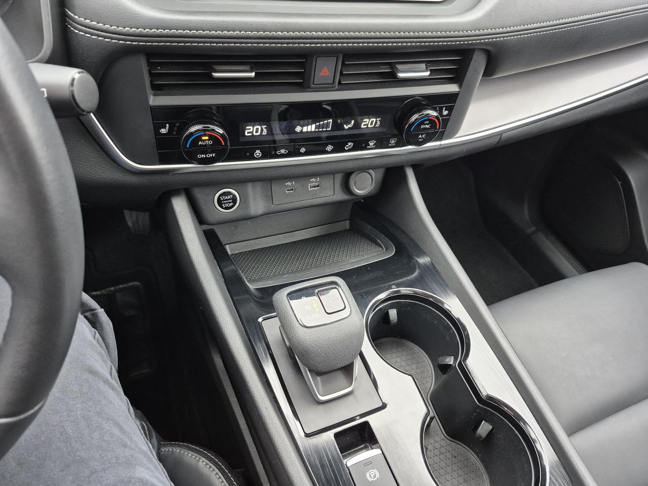 2023 Nissan Rogue SV MIDNIGHT LEATHER, POWER LIFTGATE Photo