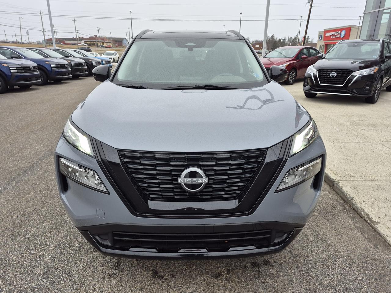 2023 Nissan Rogue SV MIDNIGHT LEATHER, POWER LIFTGATE Photo