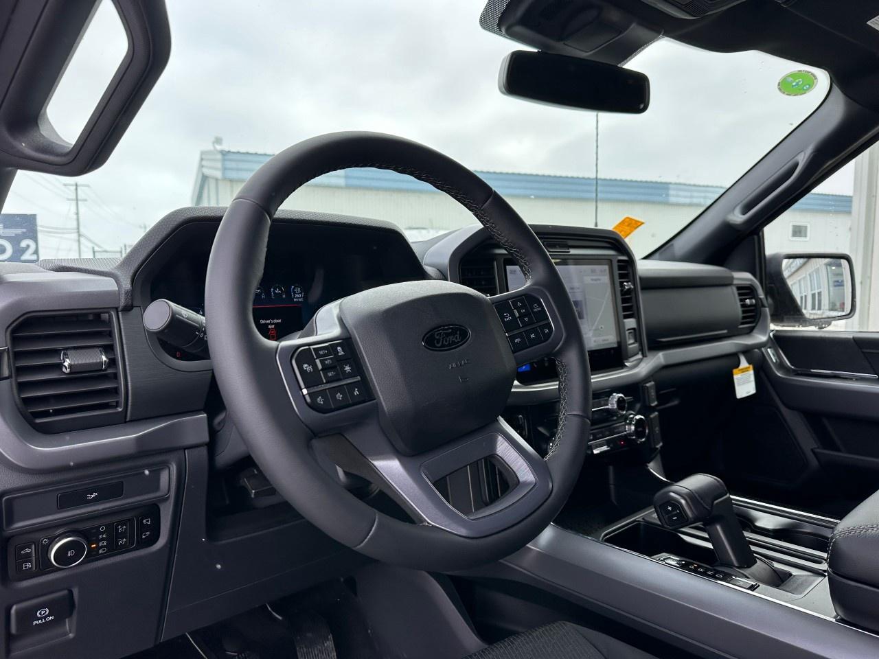 2026 Ford F-150 XLT 4WD SuperCrew 5.5' Box Photo