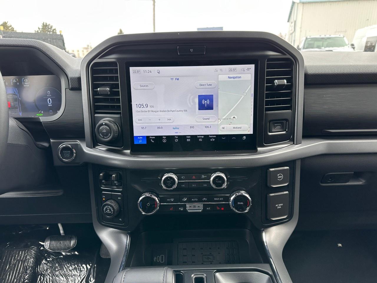 2026 Ford F-150 XLT 4WD SuperCrew 5.5' Box Photo