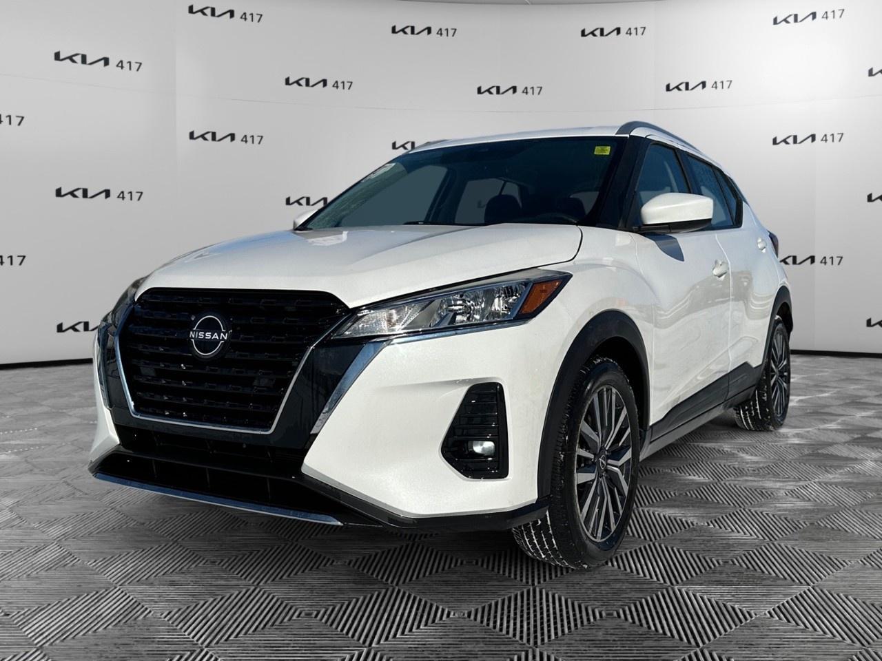 2022 Nissan Kicks SV FWD Photo0