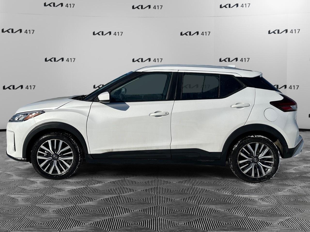 2022 Nissan Kicks SV FWD Photo