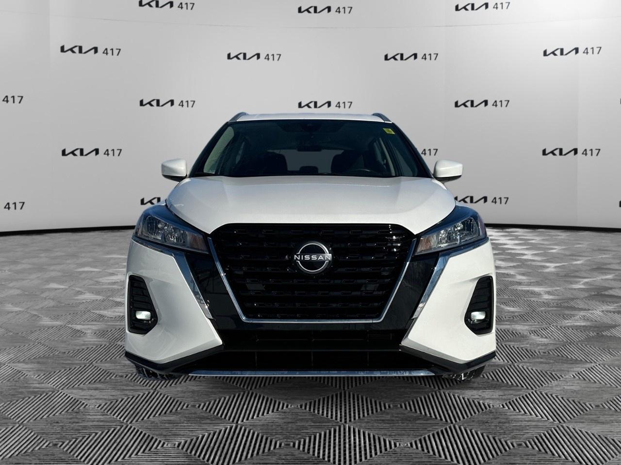 2022 Nissan Kicks SV FWD Photo