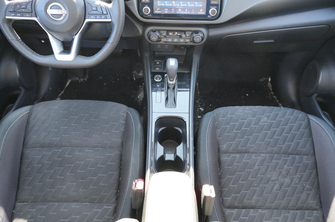 2022 Nissan Kicks SV FWD Photo