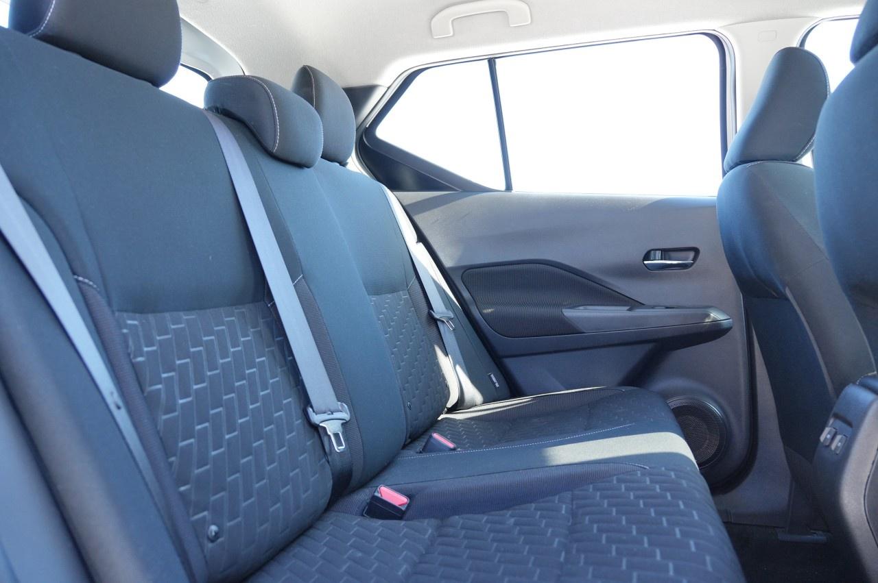 2022 Nissan Kicks SV FWD Photo