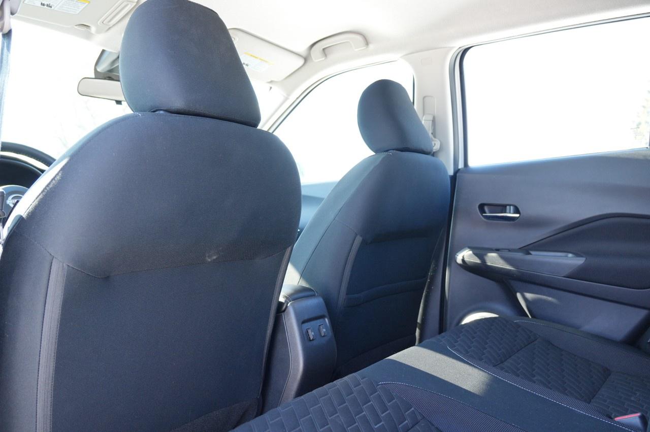 2022 Nissan Kicks SV FWD Photo