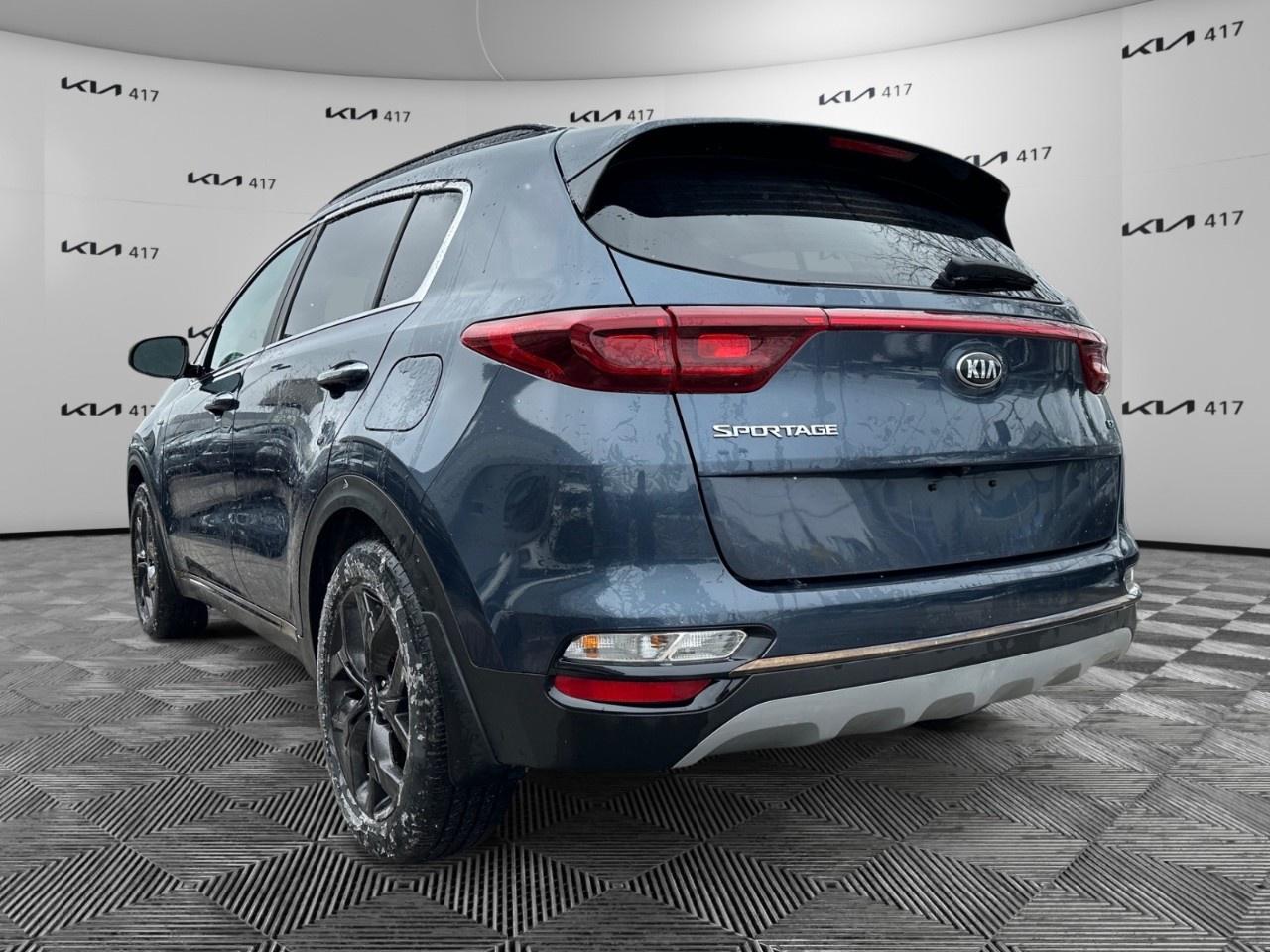 2022 Kia Sportage EX S AWD Photo2