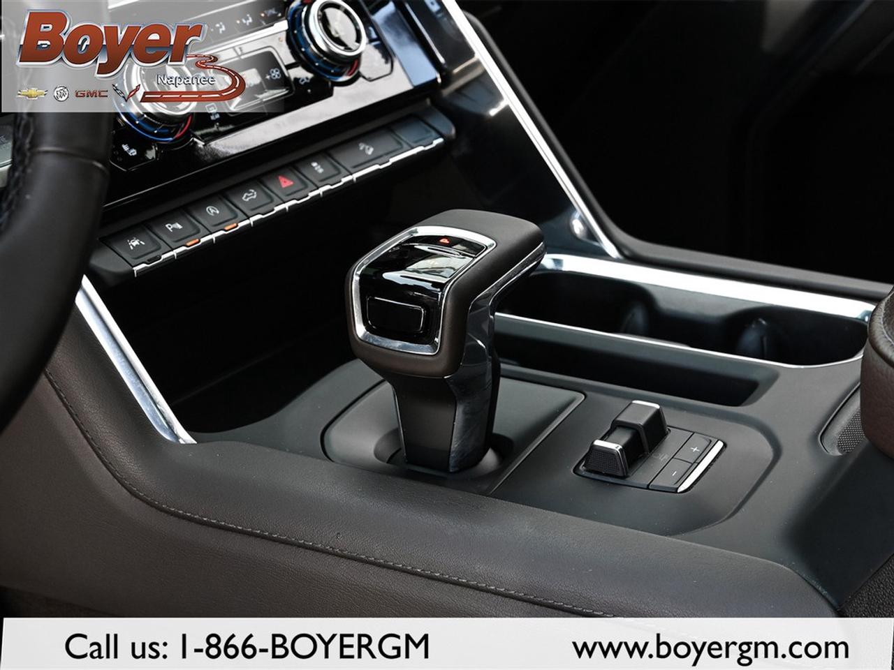 2025 GMC Sierra 1500 Crew Cab Short Box 4-Wheel Drive Denali Photo