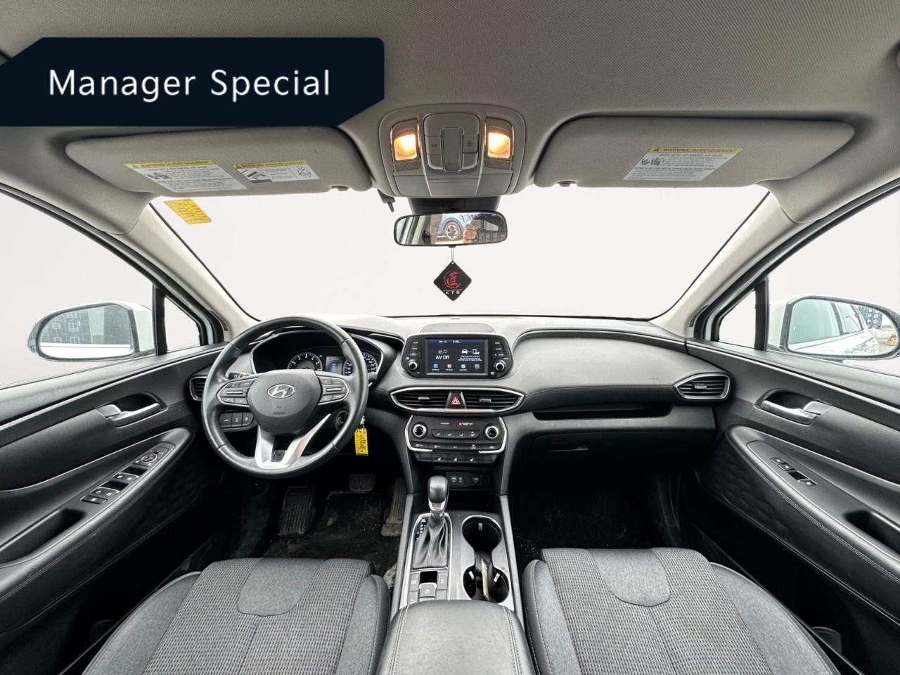 2020 Hyundai Santa Fe 2.4L Essential AWD w/Safety Package Photo