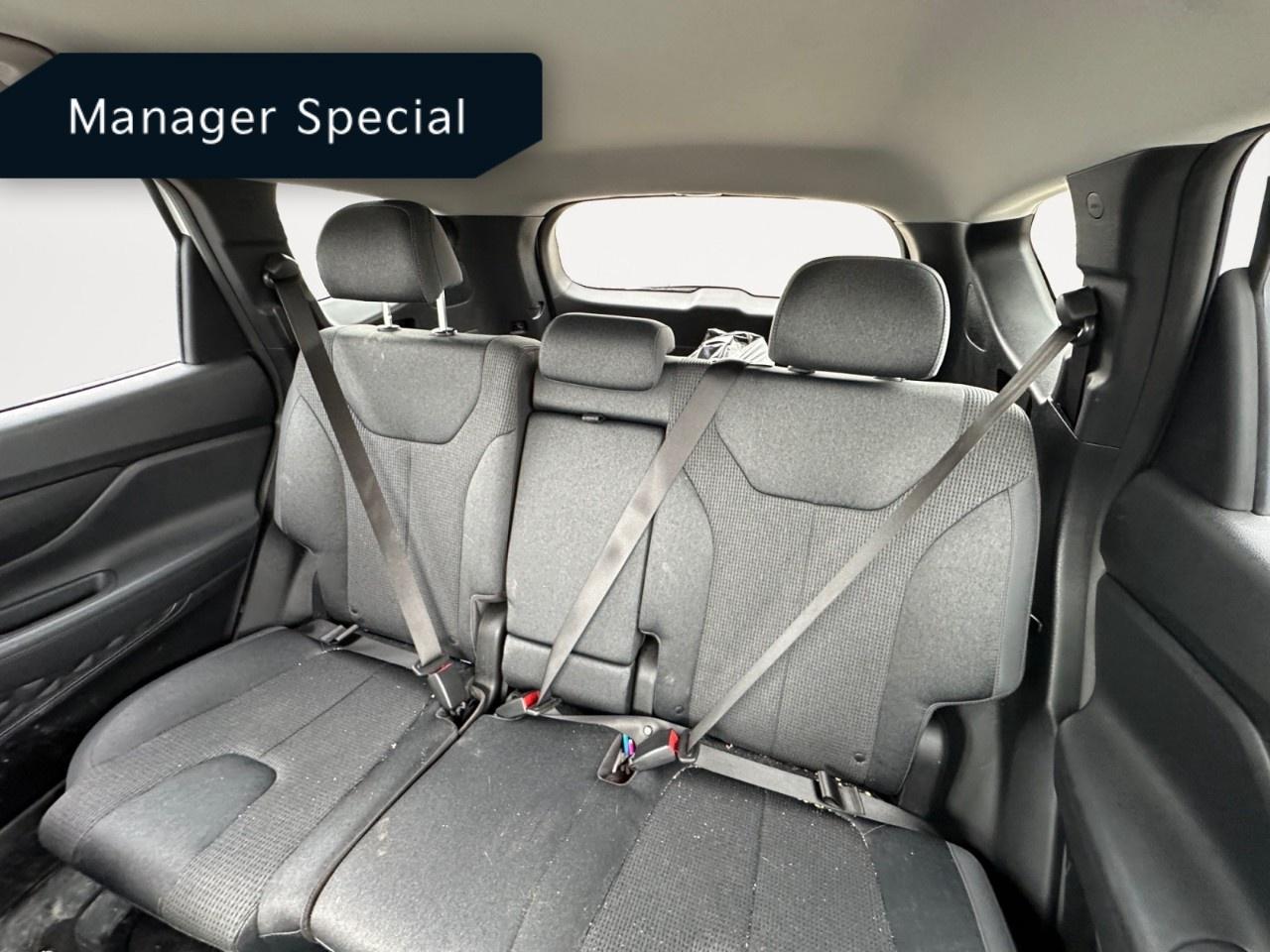 2020 Hyundai Santa Fe 2.4L Essential AWD w/Safety Package Photo